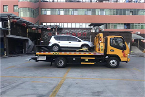 兴国附近汽车拖车电话